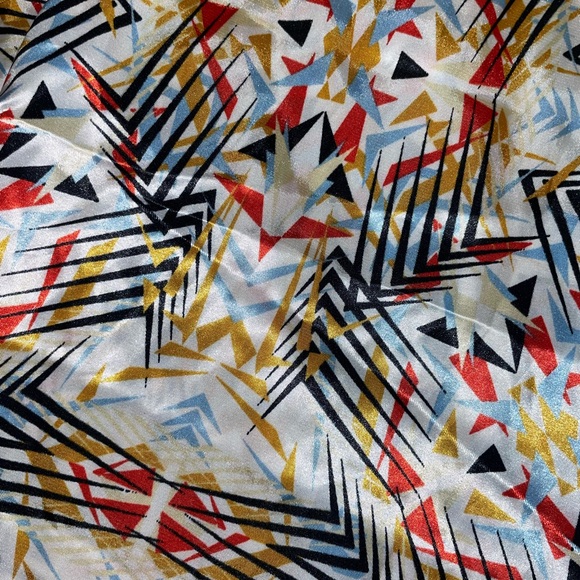 EVOLVE SILK PATTERNED SCARF - Picture 3 of 4